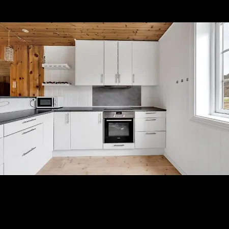 Gæstehus Grefstadvigveien 12 *