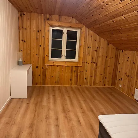Grefstadvigveien 12 Gæstehus Grimstad (Aust-Agder)